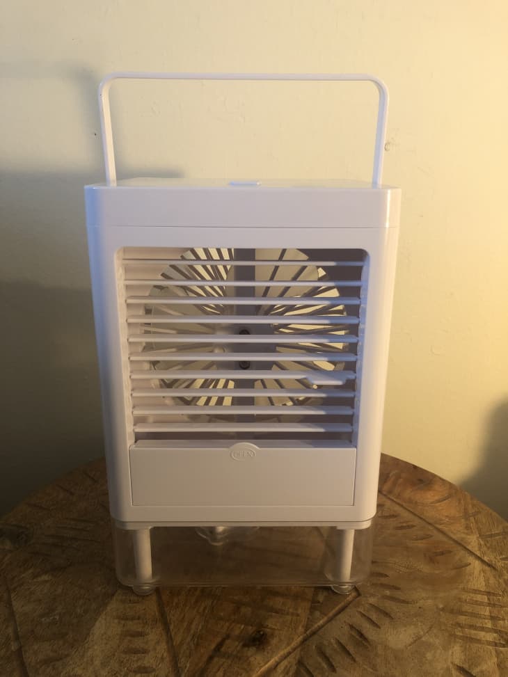 Portable Bedroom Air Conditioner for Hot Flashes | Apartment Therapy